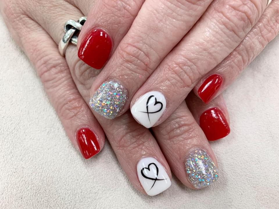 T T Nails